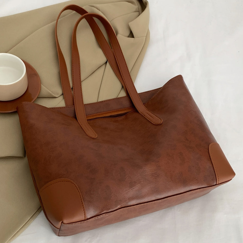 
                      
                        PU Leather Medium Tote Bag
                      
                    