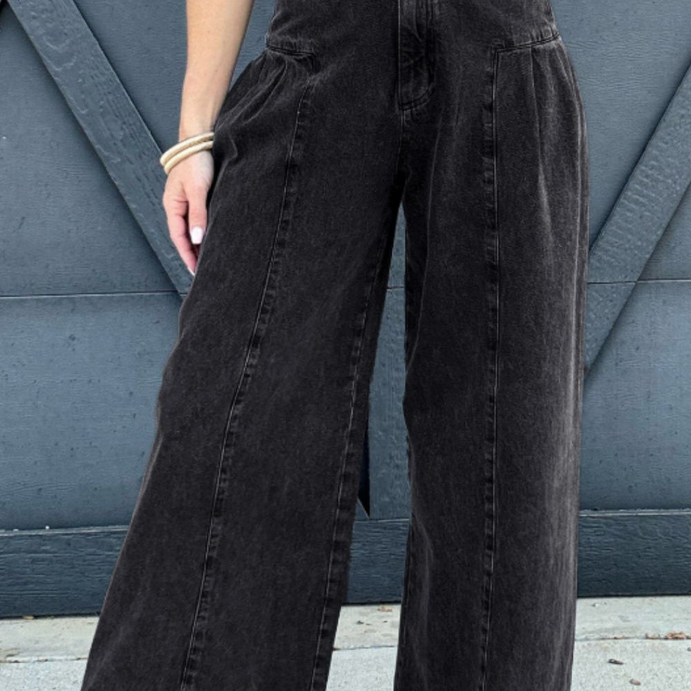 
                  
                    High Rise Wide Leg Jeans with Pockets
                  
                