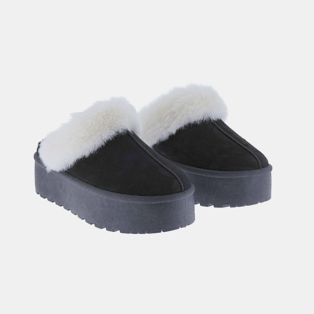 Thick Bottom Fur Trim Snow Slippers In Black - Black Ivory Apparel & Boutique